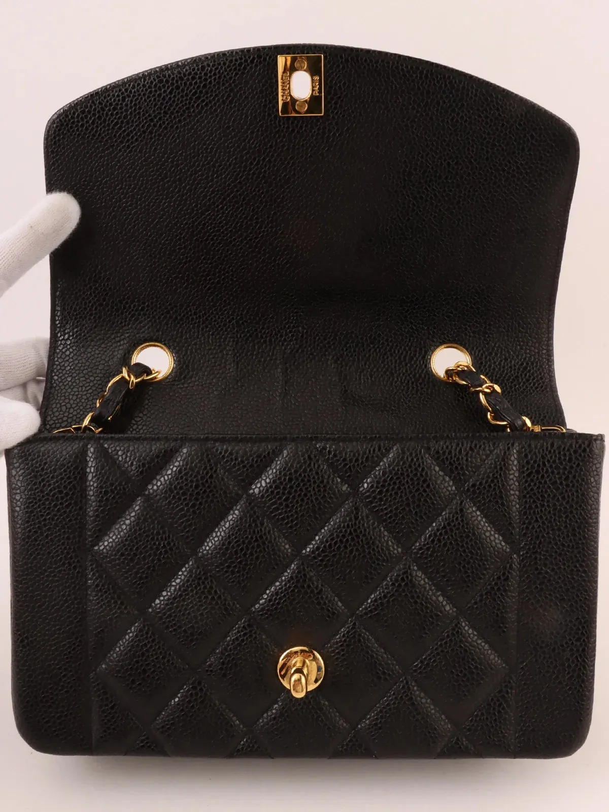 CHANEL Around 1992 Made Caviar Skin Diana Flap Chain Bag 22Cm Black