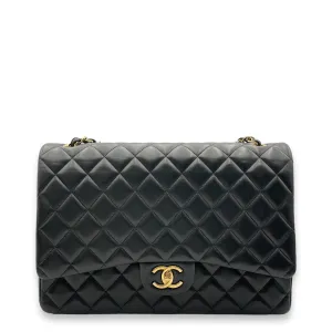 Classic Double Flap Black Shoulder Bag in Lambskin, Gold hardware