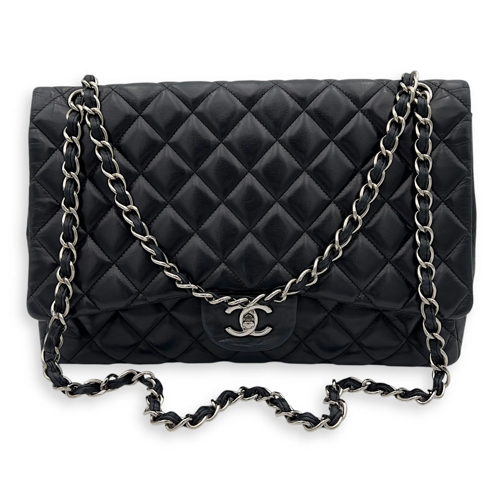 Classic Maxi Black Shoulder Bag in Lambskin, Silver hardware