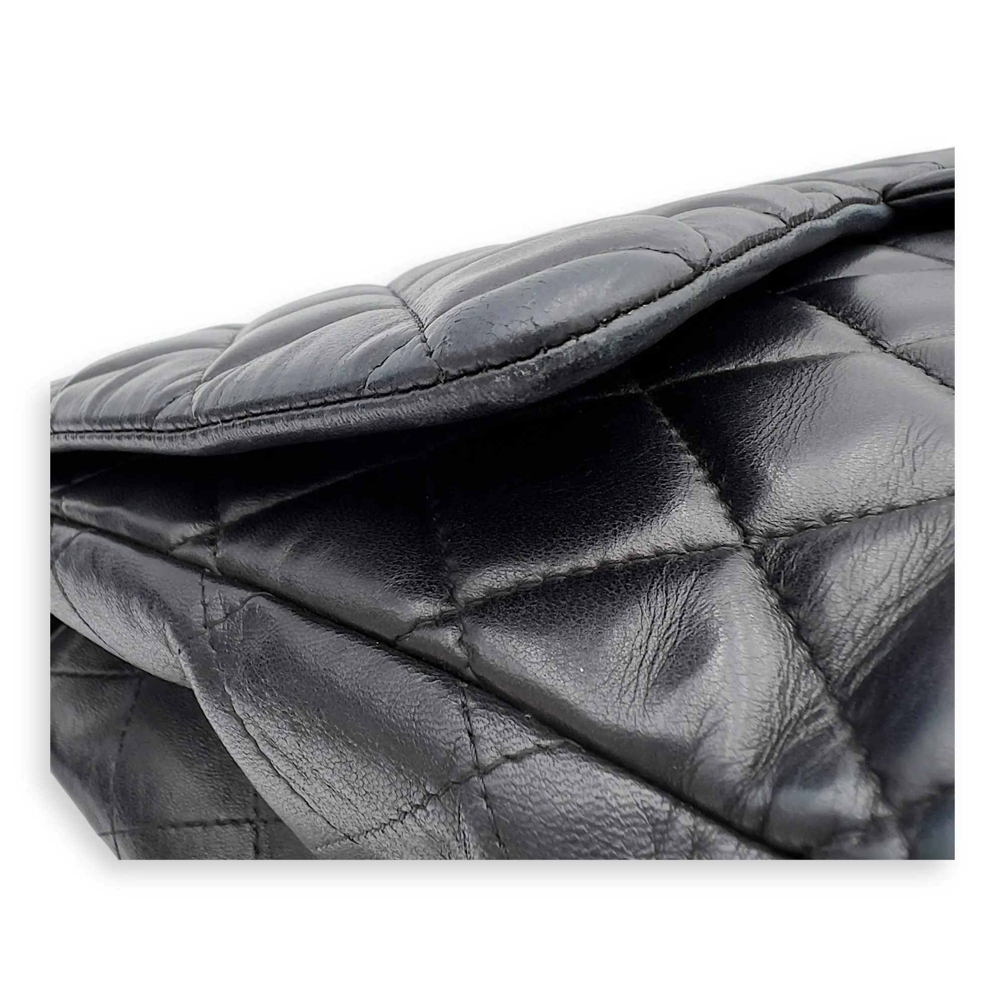Classic Maxi Black Shoulder Bag in Lambskin, Silver hardware