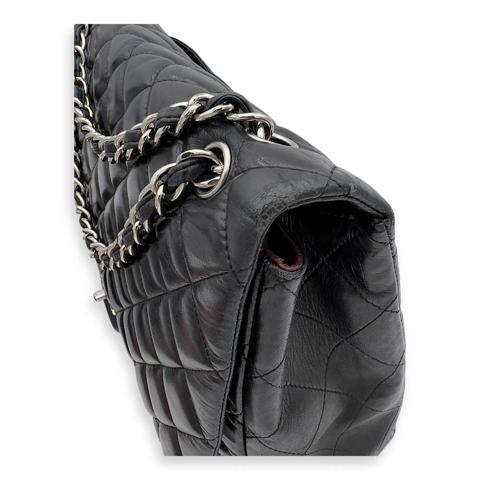Classic Maxi Black Shoulder Bag in Lambskin, Silver hardware