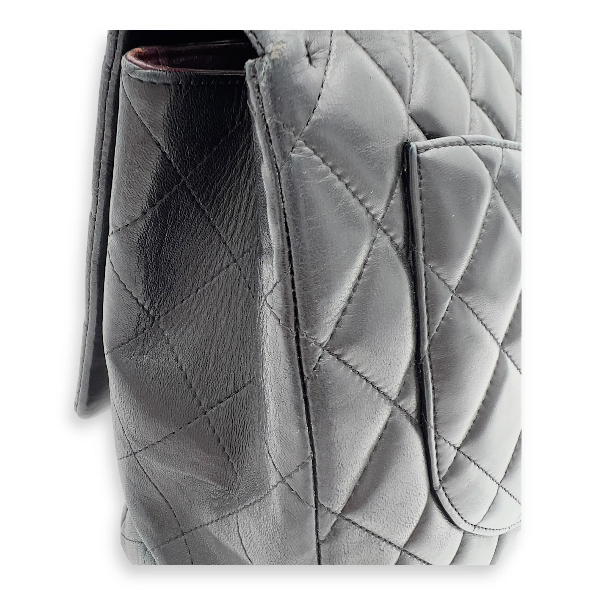 Classic Maxi Black Shoulder Bag in Lambskin, Silver hardware
