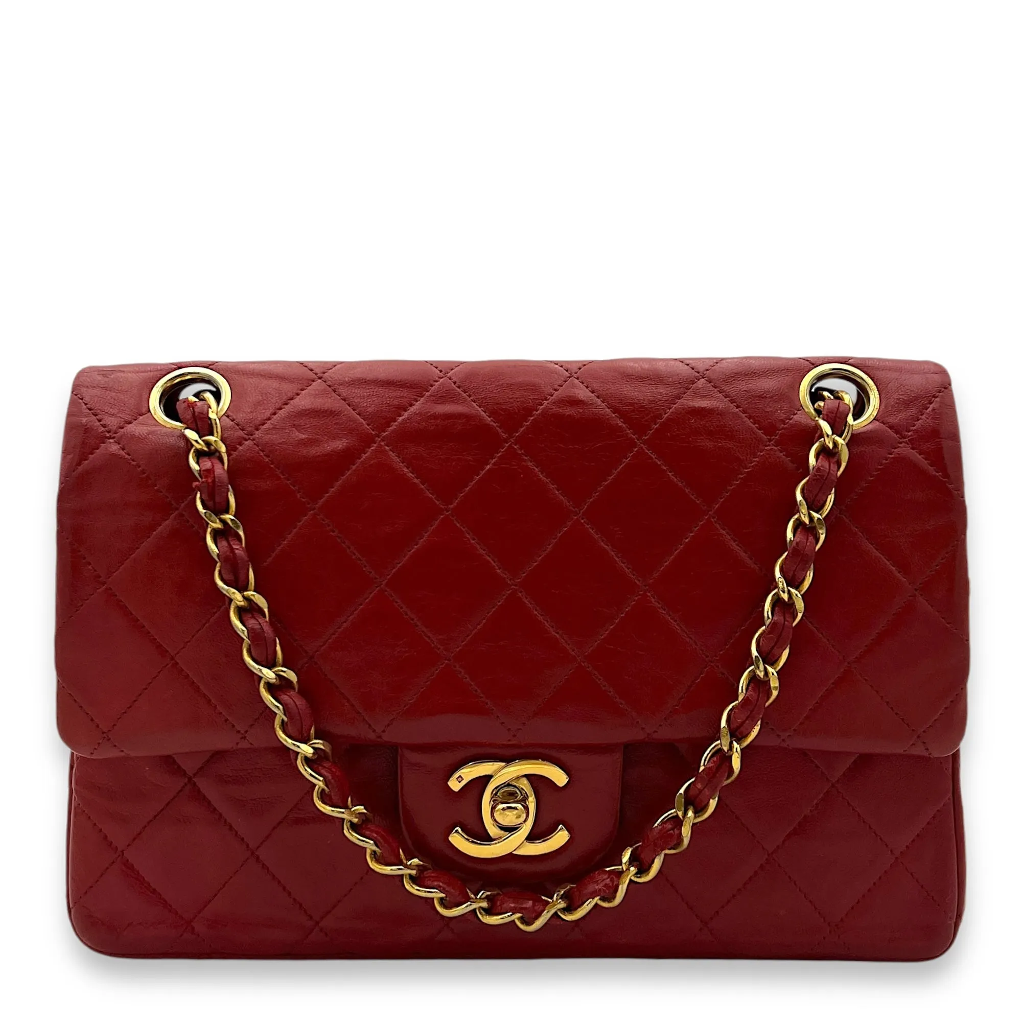 Classic Small Red Shoulder Bag in Lambskin, Gold hardware