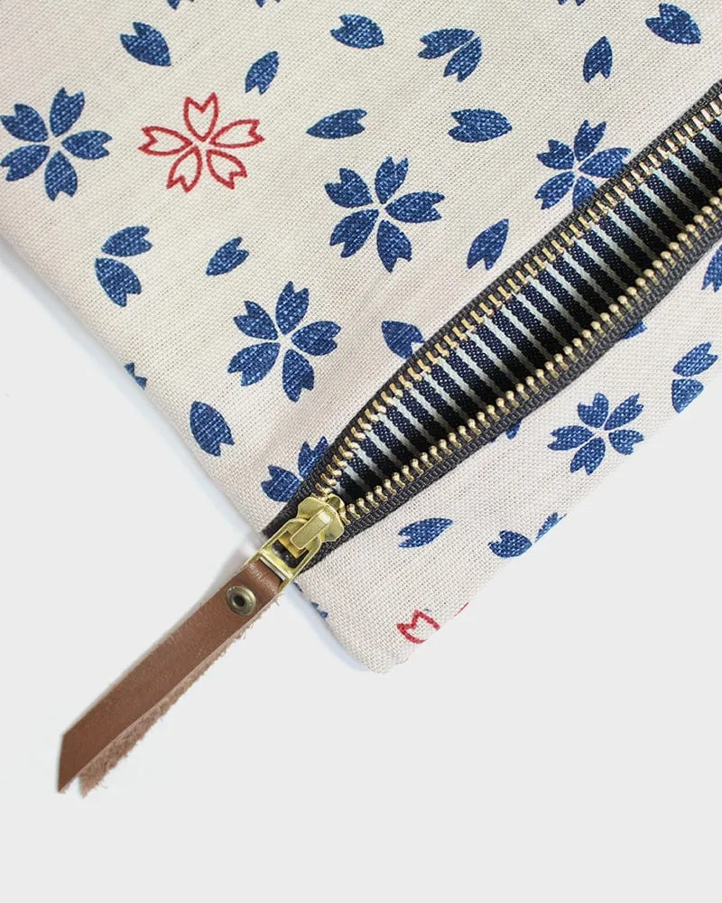 Kiriko Original Flat Zipper Pouch, Medium, Cream Sakura